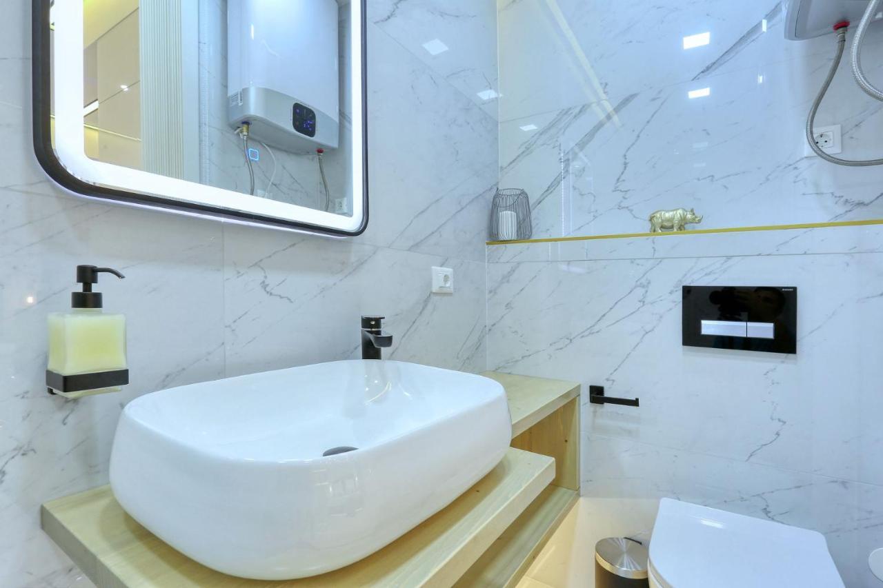 Rino Luxury Room Zara Esterno foto