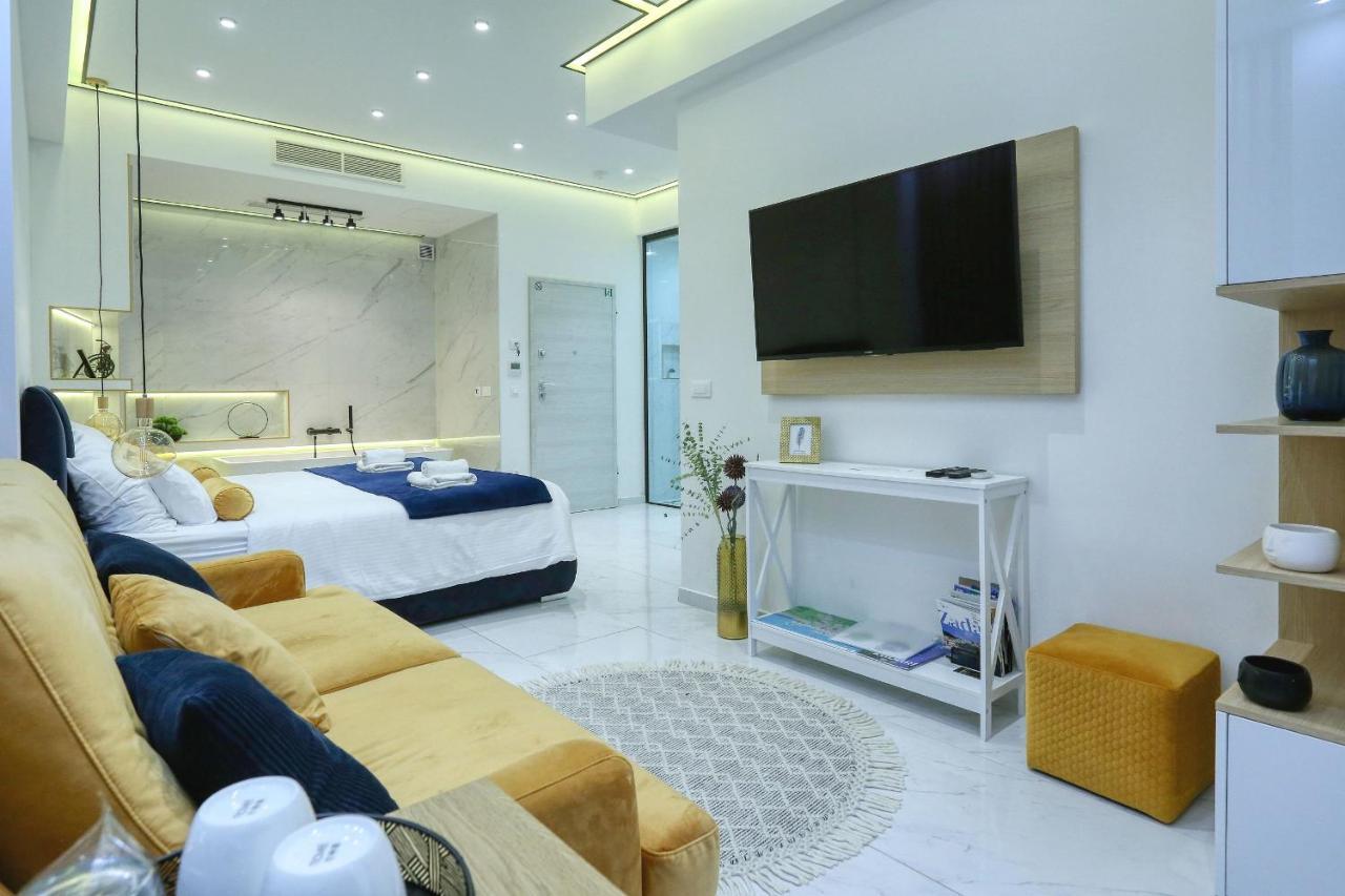 Rino Luxury Room Zara Esterno foto